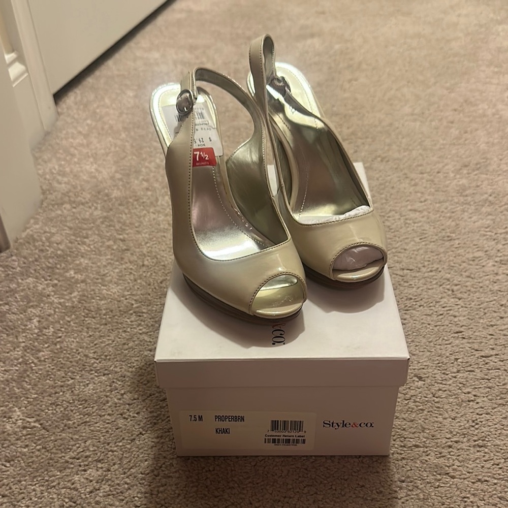 Style & Co. Cream Peep-Toe Slingback Heels